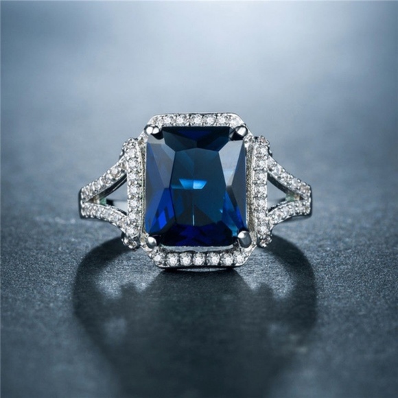 Beautiful 925 Silver Ring 2.95ct Blue Sapphire New - Picture 3 of 3